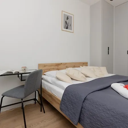 Pozytywny Mokotow By Renters Apartment *